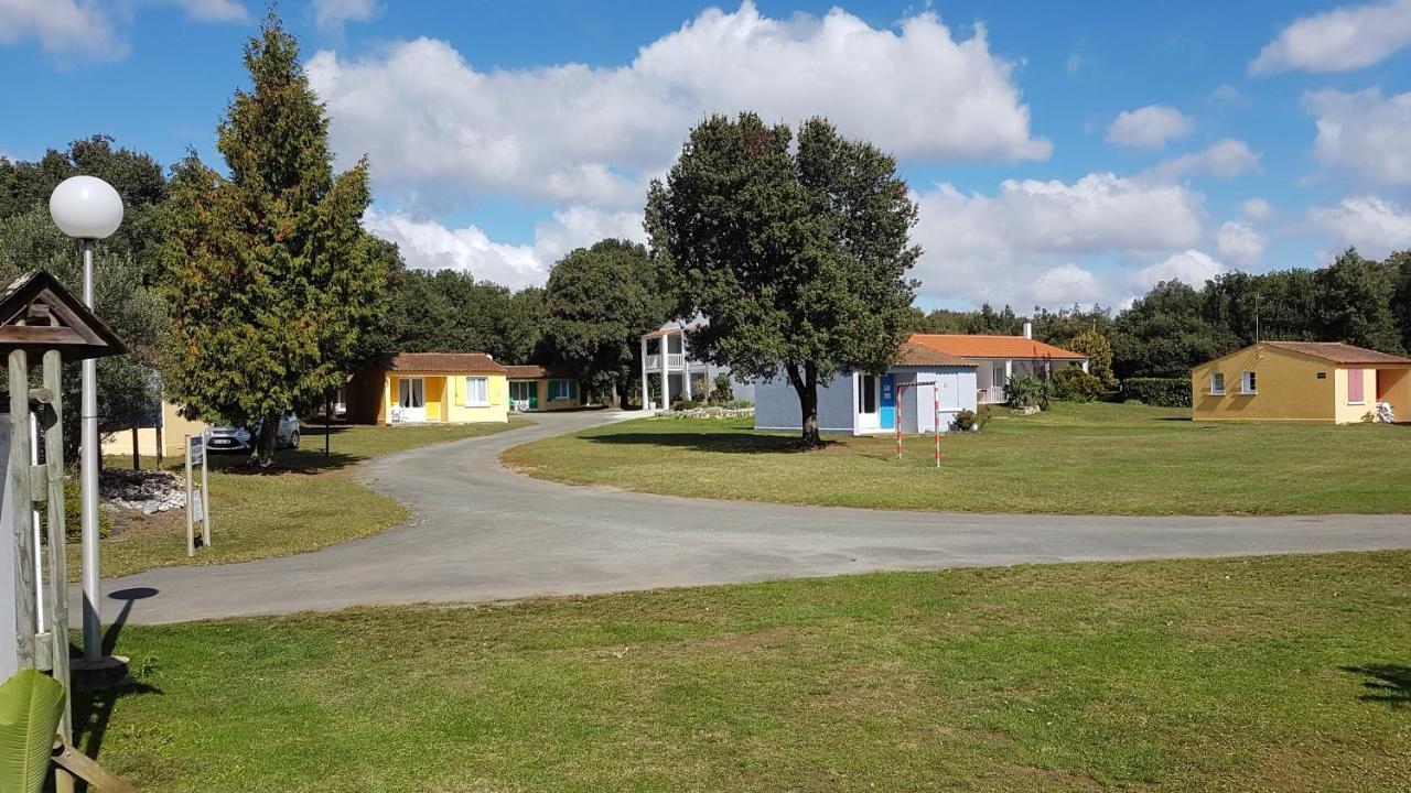 Les Chenes Verts Saint-Savinien Kültér fotó